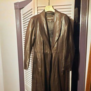Woman's leather coat, 3/4 length